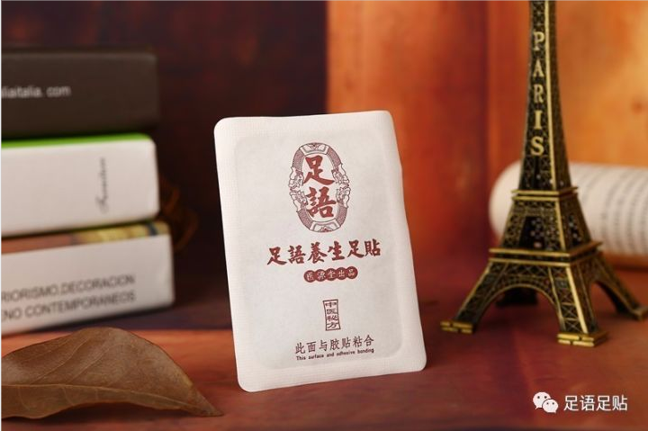 俗话说“春捂秋冻”但秋冻要讲科学，顺天时，因人而异。